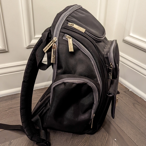 J is for Jeep Backpack Diaper Bag - Black/Grey - Picture 4 of 7